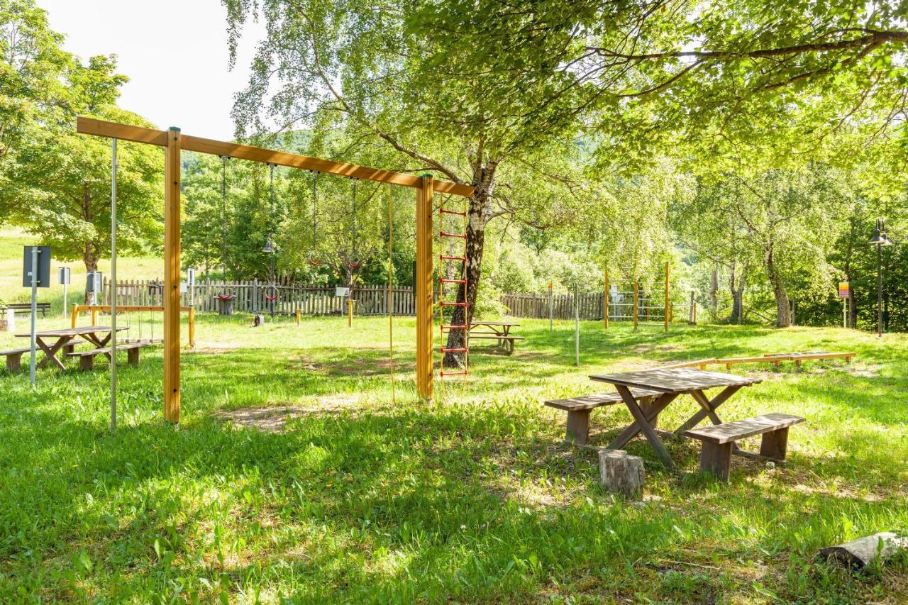 Villaggio Anemone - Chalet Anemone Capanne di Sillano エクステリア 写真